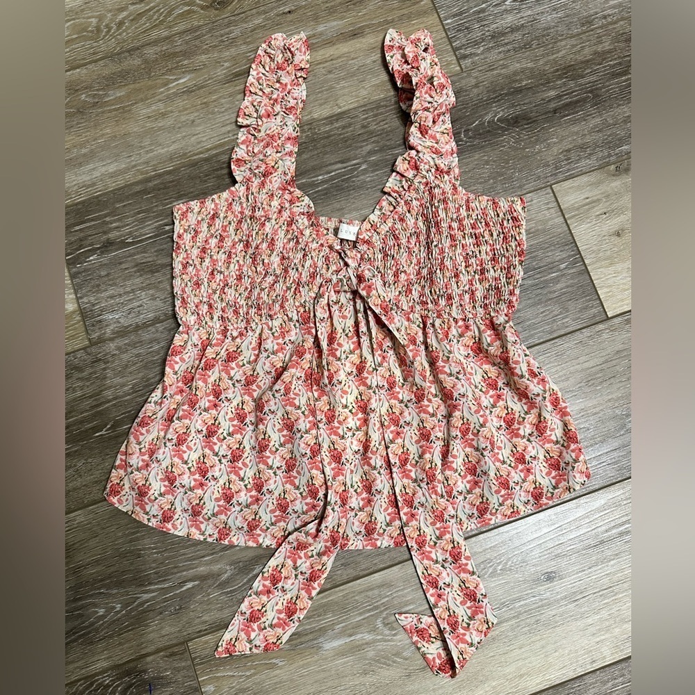 #9)  very cute crop top with excellent condition.